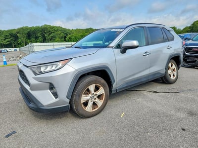 2T3P1RFV3MW****** 2021 Toyota RAV4