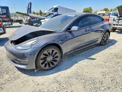 5YJ3E1EC2NF****** 2022 Tesla Model 3