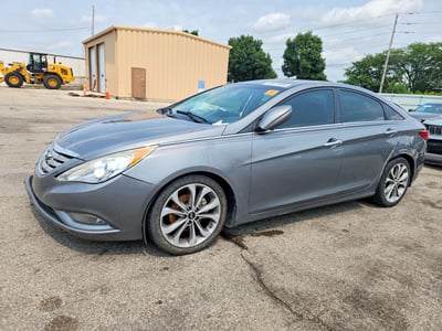 5NPEC4AB2DH****** 2013 Hyundai Sonata