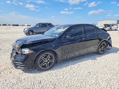 WDD3G4FBXKW****** 2019 Mercedes-Benz A-Class