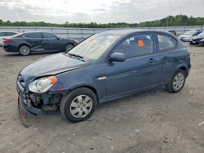 KMHCM3AC6AU****** 2010 Hyundai Accent