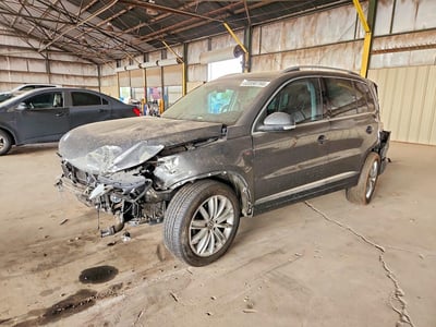 WVGAV7AX8CW****** 2012 Volkswagen Tiguan
