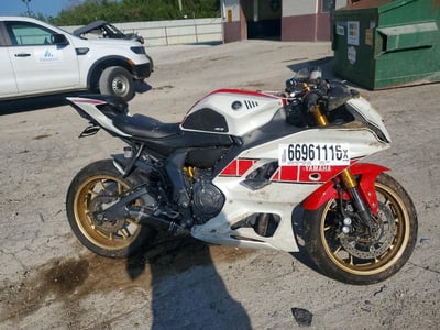 JYARM38E9NA****** 2022 Yamaha YZFR7