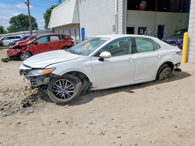 4T1F11AK4NU****** 2022 Toyota Camry