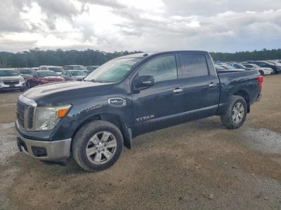 1N6AA1EK3HN****** 2017 Nissan Titan
