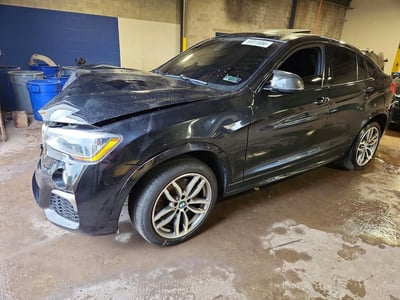 5UXXW7C56J0****** 2018 BMW X4