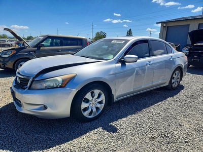 1HGCP36859A****** 2009 Honda Accord