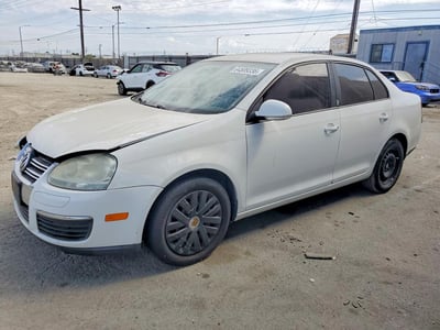 3VWJZ7AJ6AM****** 2010 Volkswagen Jetta