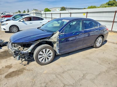 1HGCR2F80DA****** 2013 Honda Accord