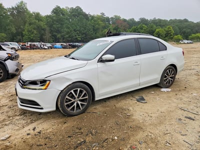 3VWDB7AJ1HM****** 2017 Volkswagen Jetta