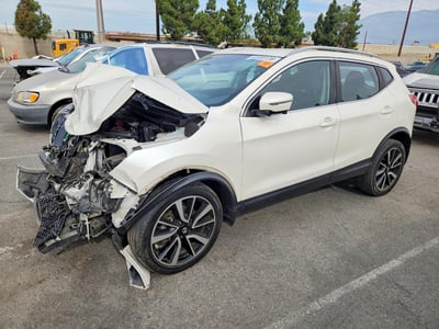 JN1BJ1CP9HW****** 2017 Nissan Rogue Sport