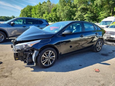 3KPF24AD6NE****** 2022 Kia Forte