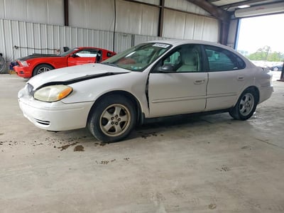 2004 Ford Taurus