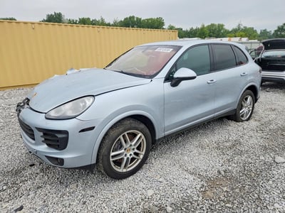 WP1AA2A2XGK****** 2016 Porsche Cayenne