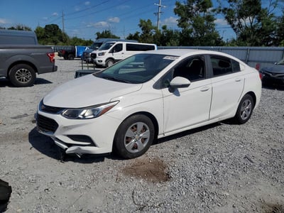 1G1BC5SM9J7****** 2018 Chevrolet Cruze