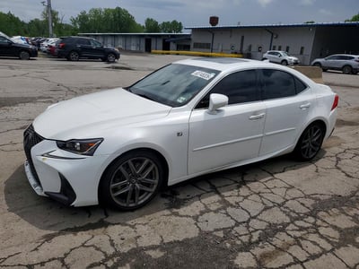 JTHC81D26K5****** 2019 Lexus IS