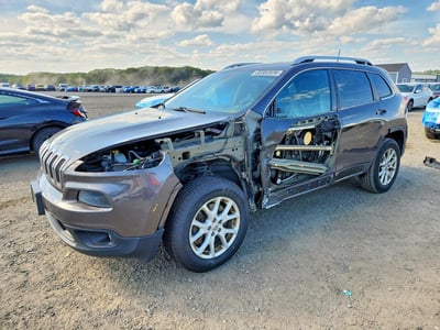 1C4PJMLB1JD****** 2018 Jeep Cherokee
