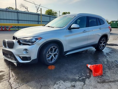 WBXHU7C31J5****** 2018 BMW X1