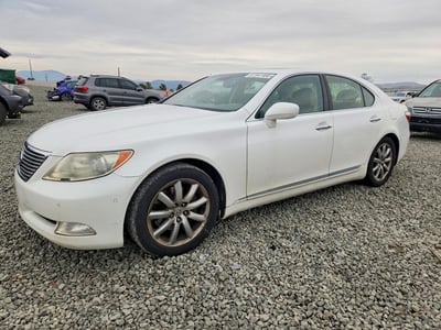 JTHBL46F485****** 2008 Lexus LS