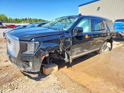 1GKS2DKL1MR****** 2021 GMC Yukon