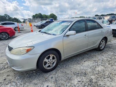 4T1BE32K62U****** 2002 Toyota Camry