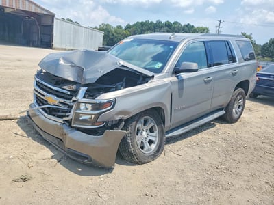 1GNSCAKC1KR****** 2019 Chevrolet Tahoe