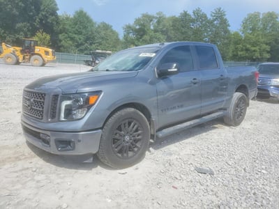 2018 Nissan Titan