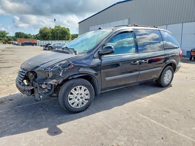 2005 Chrysler Town & Country