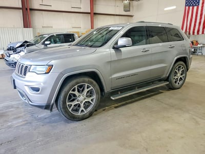 1C4RJEBG1JC****** 2018 Jeep Grand Cherokee