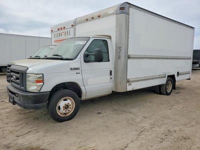 1FDWE3FL8AD****** 2010 Ford E-350