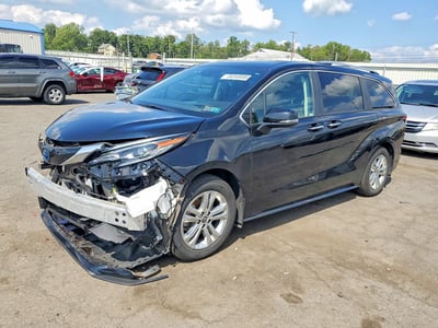 5TDESKFC0RS****** 2024 Toyota Sienna Hybrid