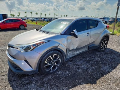 JTNKHMBX9K1****** 2019 Toyota C-HR
