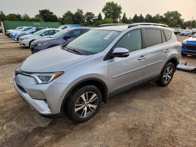 2T3RFREV5JW****** 2018 Toyota RAV4