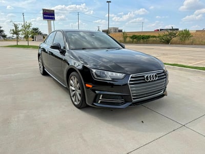 WAUKMAF45JA****** 2018 Audi A4
