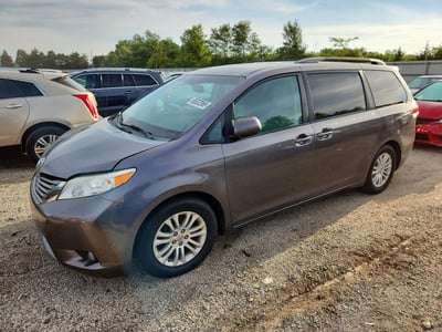 5TDYK3DC5ES****** 2014 Toyota Sienna
