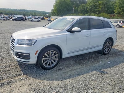 WA1LHAF71JD****** 2018 Audi Q7