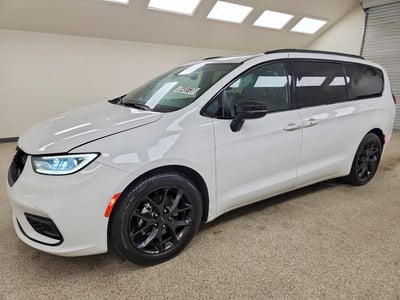 2C4RC1GG7SR****** 2025 Chrysler Pacifica