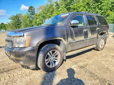1GNUKCE02AR****** 2010 Chevrolet Tahoe