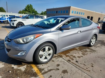 KMHDH4AE2DU****** 2013 Hyundai Elantra