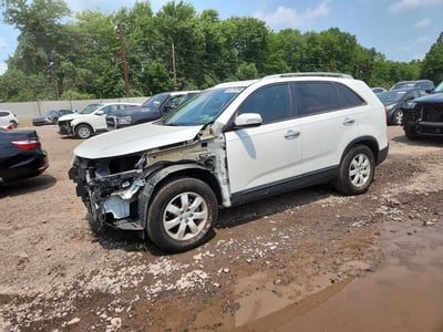 5XYKT3A67CG****** 2012 Kia Sorento
