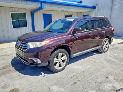 5TDYK3EH7DS****** 2013 Toyota Highlander