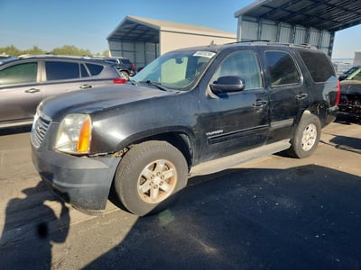 1GKS1AE04BR****** 2011 GMC Yukon