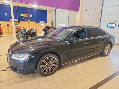 WAU34AFD7GN****** 2016 Audi A8