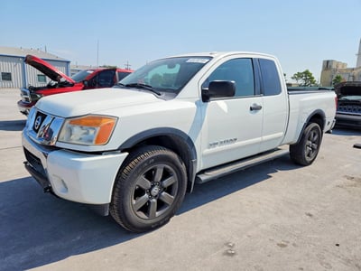 2015 Nissan Titan