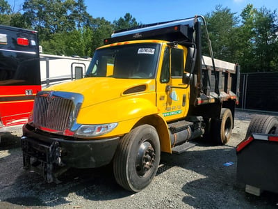1HTMMAAL86H****** 2006 International 4300