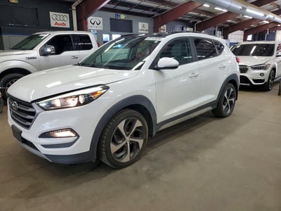KM8J3CA23JU****** 2018 Hyundai Tucson