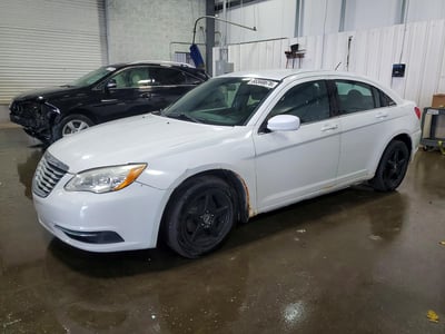 1C3CCBAB9EN****** 2014 Chrysler 200