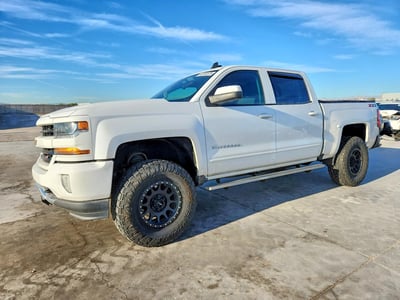 3GCUKREC1JG****** 2018 Chevrolet Silverado 1500