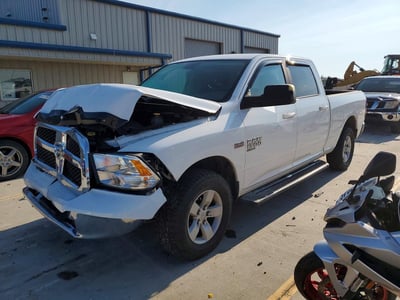 1C6RR7TTXKS****** 2019 RAM 1500