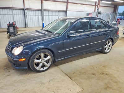 WDBRF40J55F****** 2005 Mercedes-Benz C-Class
